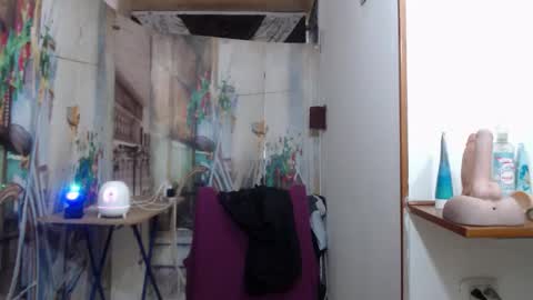 Vannesa online show from March 7, 5:42 pm