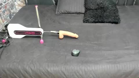 Alyanna  online show from December 14, 12:22 pm