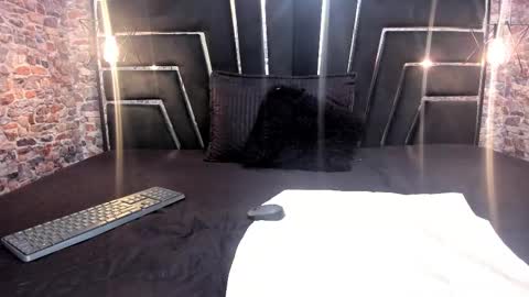 Alyanna  online show from November 20, 12:17 pm