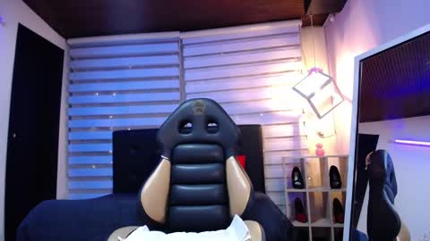 cute_angel_1 online show from October 23, 12:33 pm