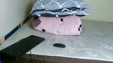 Snapshot of cute_beb2 chatting on January 9, 7:52 am V EE online show from January 9, 7:52 am