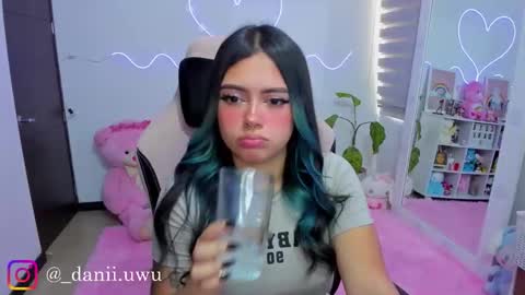 Dani  online show from February 27, 1:33 pm