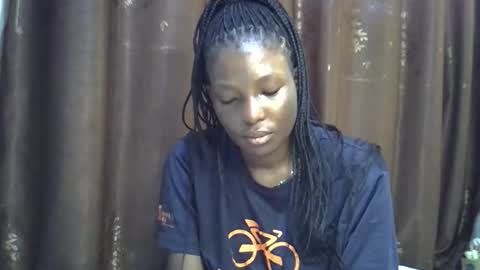 cute_emmy1 online show from October 25, 10:34 am