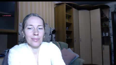 cute_lion_ online show from November 7, 5:07 pm