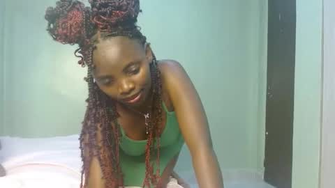 cute_lorna online show from March 31, 9:37 pm