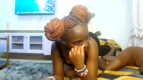 cute_lorna online show from March 19, 9:08 pm