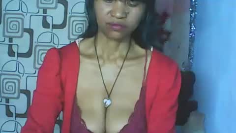 murielle online show from May 5, 2:31 pm