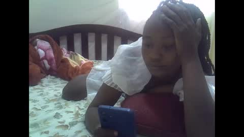 cute_savanna online show from October 14, 6:38 am