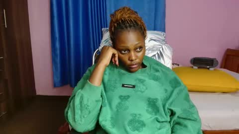 cutebuu online show from November 13, 5:34 pm