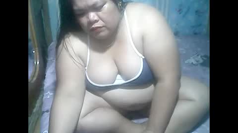 cutechubbyasian online show from February 16, 12:38 pm