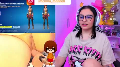 Snapshot of cutecinamonroll chatting on February 15, 8:56 pm Cinna independent model online show from February 15, 8:56 pm