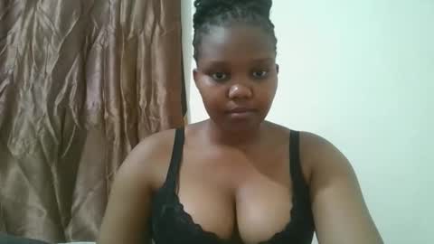 Snapshot of cuteebony2 chatting on October 20, 10:46 pm Sheila online show from October 20, 10:46 pm