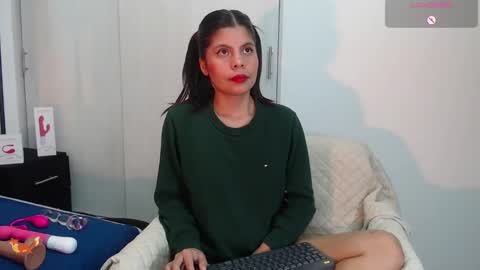 Hanna online show from March 1, 7:26 pm