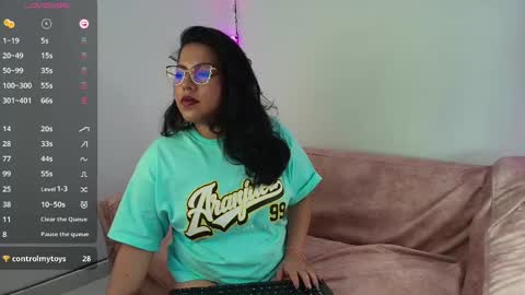 Snapshot of cutejess45 chatting on March 3, 7:15 am tell me jess   online show from March 3, 7:15 am