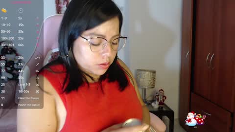 Snapshot of cutejess45 chatting on January 1, 6:26 am tell me jess   online show from January 1, 6:26 am