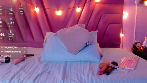 cutepetitee online show from October 21, 11:09 pm