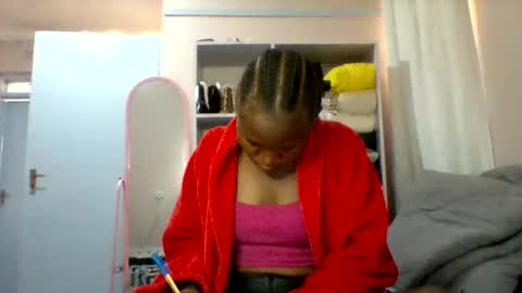 cutezola online show from December 21, 6:28 am