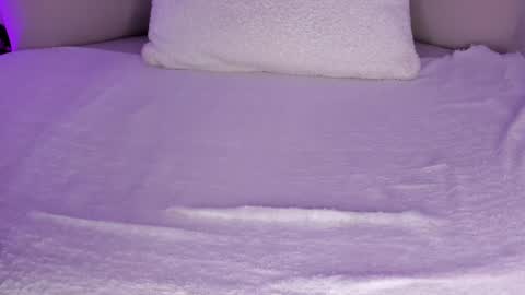 Hannah online show from April 13, 6:20 pm