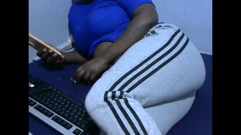 cuttie_baby online show from April 30, 2:28 am