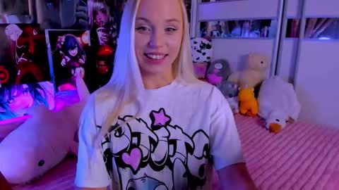 Nora online show from January 15, 9:21 pm