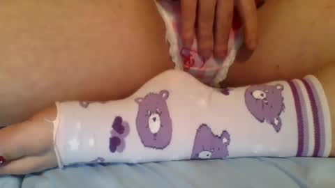 Snapshot of daddysgirlava chatting on March 4, 2:27 am Ava Angel online show from March 4, 2:27 am