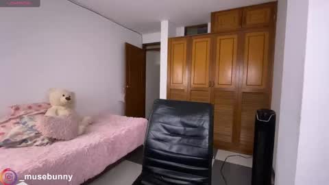 Sophie online show from September 13, 2:19 am