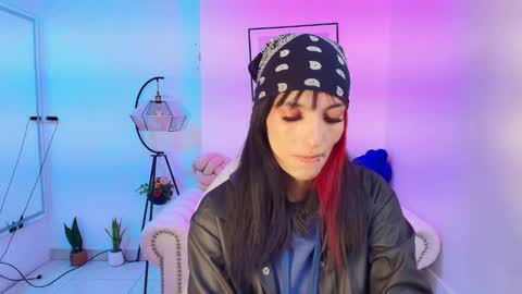 Snapshot of dafne_huges chatting on January 14, 12:35 pm dafne huges online show from January 14, 12:35 pm