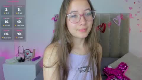 Dahlia online show from February 15, 2:00 pm