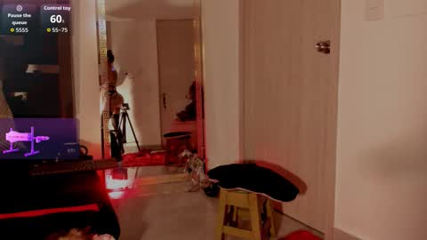  D A I L A  online show from November 10, 11:33 pm