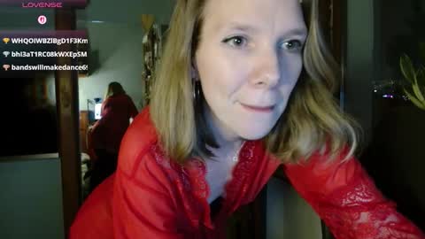 daisy_lovely online show from February 7, 4:11 pm