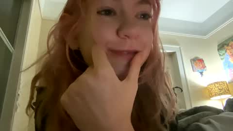 DaisyB3 online show from February 6, 8:39 am