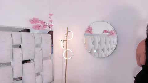 dakota_jhons1 online show from April 18, 7:58 pm