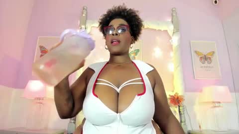 Snapshot of dakotasexshow2 chatting on February 13, 7:52 pm Dakota Sex Show  online show from February 13, 7:52 pm