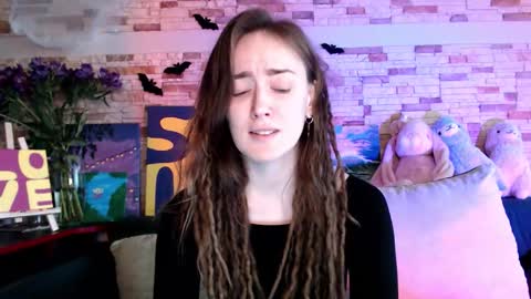 Dalia  online show from November 10, 9:37 am