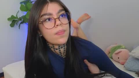 Dalia online show from December 13, 9:32 pm