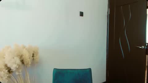 Dali online show from November 29, 7:34 am