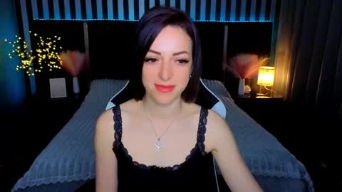 daloraslin online show from May 12, 6:58 pm