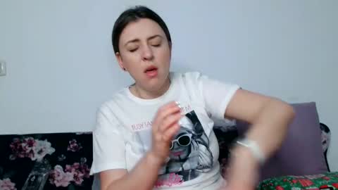 Maria online show from April 16, 9:39 pm