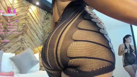 D A N A  online show from February 11, 7:37 pm