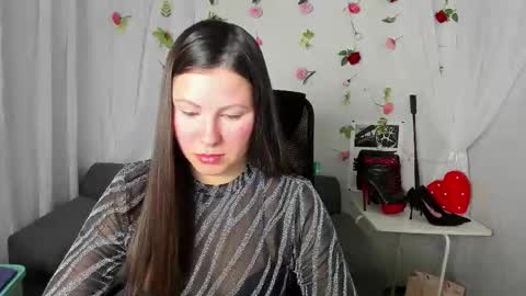 Dana Dom online show from February 11, 2:15 am