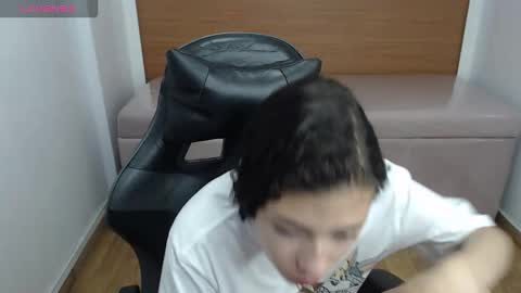 Danatella  online show from December 21, 1:04 pm