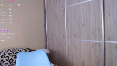 danbie_leen online show from February 23, 11:31 am