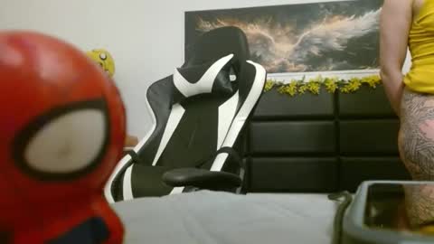 Lea lei-a online show from March 4, 3:29 pm