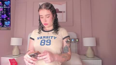 Daniela online show from December 18, 11:26 am