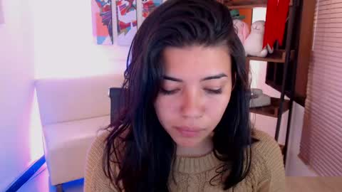 Veronica online show from June 4, 2:43 pm