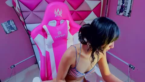 dani_dream online show from September 18, 1:31 pm
