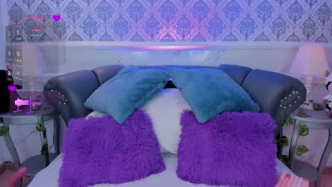  Daniela  online show from February 18, 1:21 pm