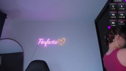 dani h0rx online show from March 4, 5:47 am