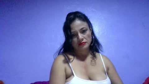 daniela_love1 online show from June 4, 11:20 pm