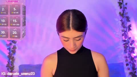 Dani Saenz online show from December 16, 12:15 am